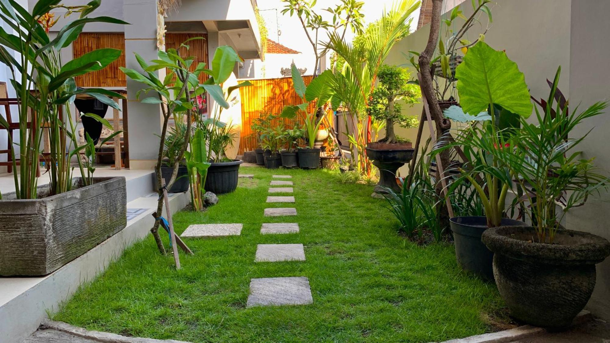The Lima Home Stay In Canggu Екстер'єр фото