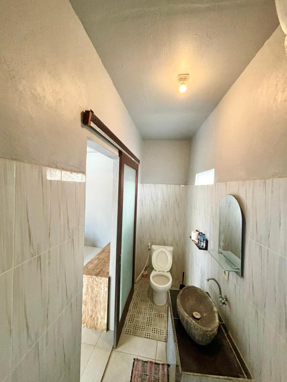 The Lima Home Stay In Canggu Екстер'єр фото